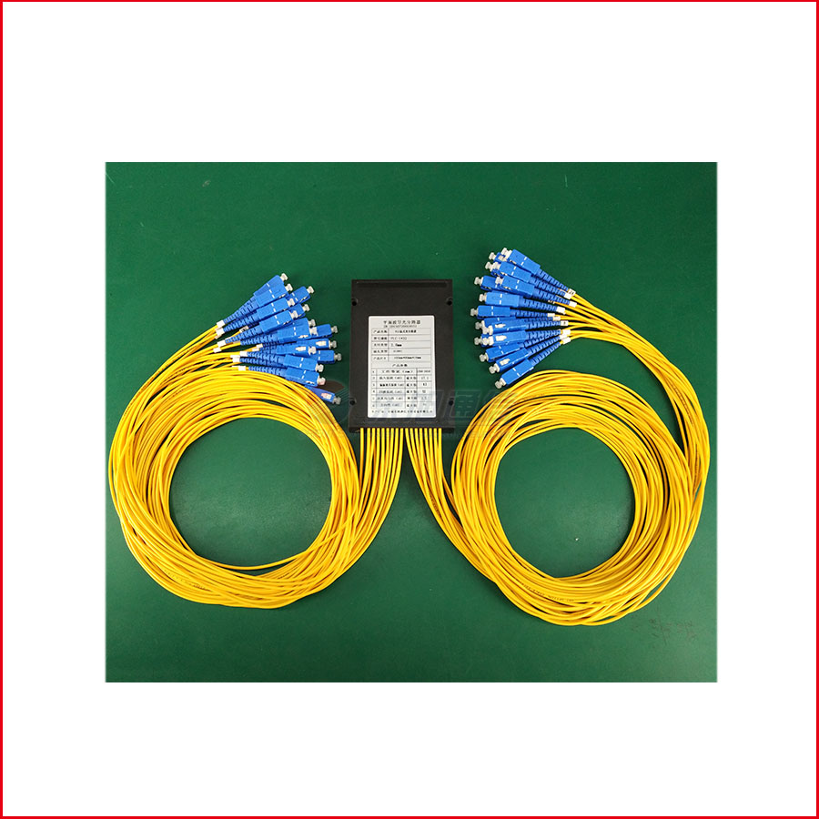 盒式光分路器尾纤SC1分32